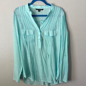 Zac & Rachel Aqua Pleated Blouse